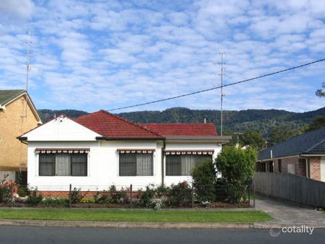 158 Meadow St, Fairy Meadow, NSW 2519