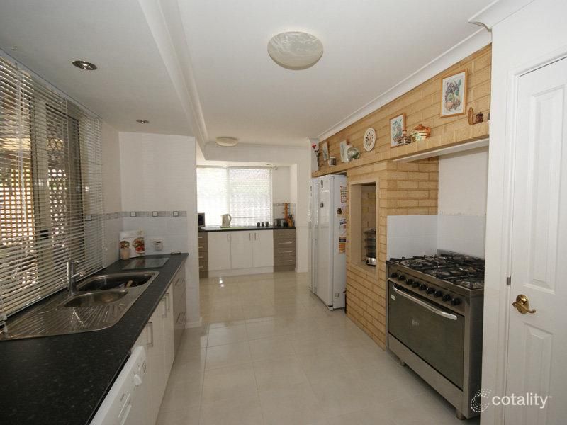 54 Triton Ave, Waikiki, WA 6169