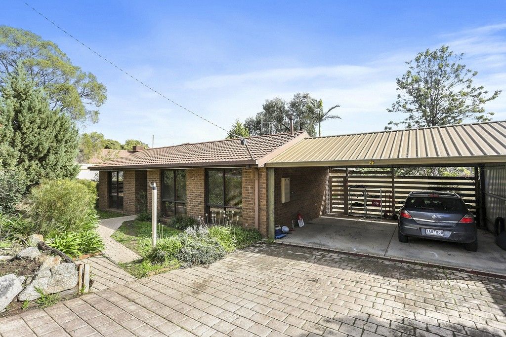 37 Harley St, Strathdale, VIC 3550
