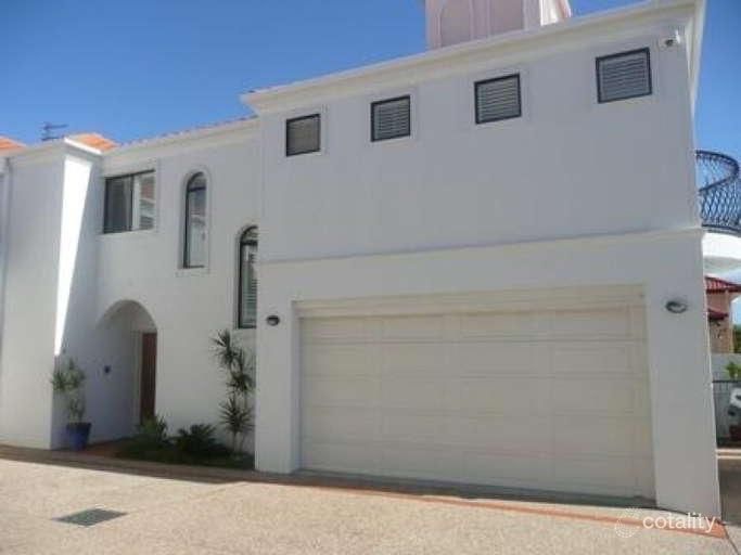 4/8 Blue Ridge Cres, Varsity Lakes, QLD 4227