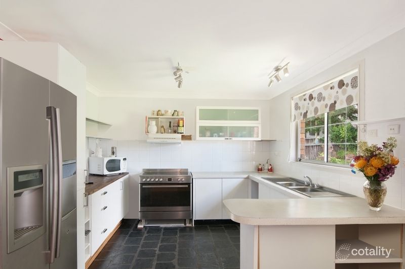 3 Casey Dr, Watanobbi, NSW 2259