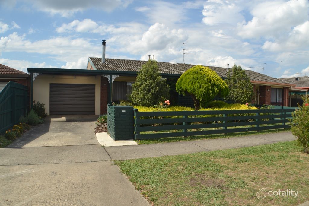 1/13 Bellarine Cct, Morwell, VIC 3840