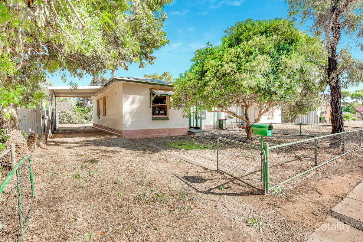 31 Kingsbury St, Davoren Park, SA 5113