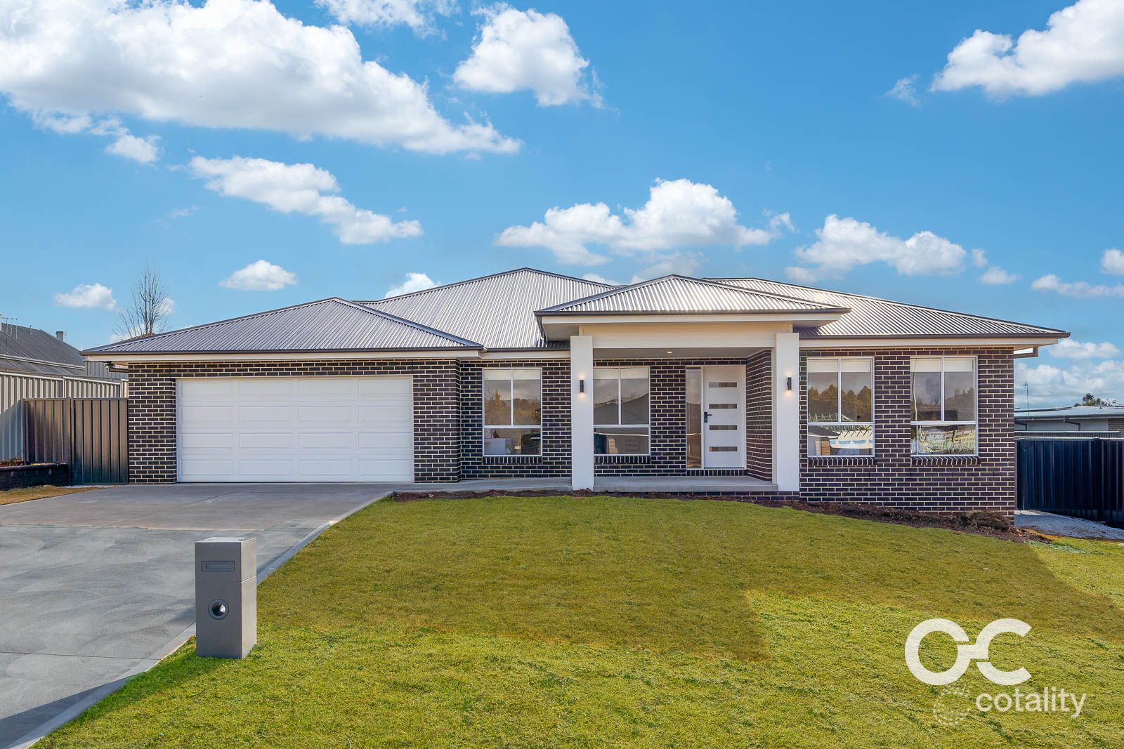 1 Lady Peel Cl, Orange, NSW 2800