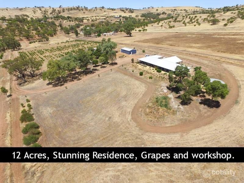 90 Boyagerring Rd, Dumbarton, WA 6566