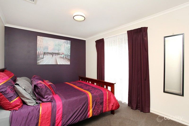 3 Blacksmith Dr, Attwood, VIC 3049