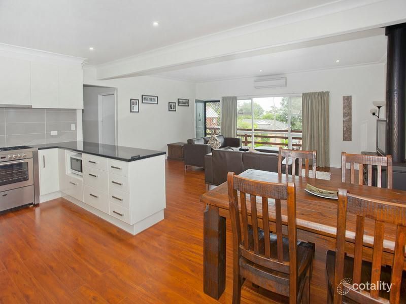 34 Joseph St, Woonona, NSW 2517