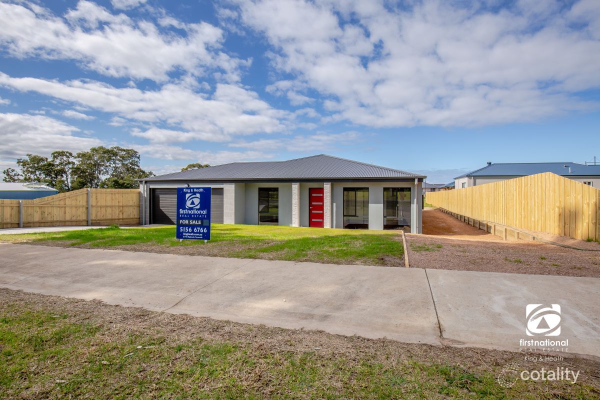 67 Eagle Point Rd, Eagle Point, VIC 3878