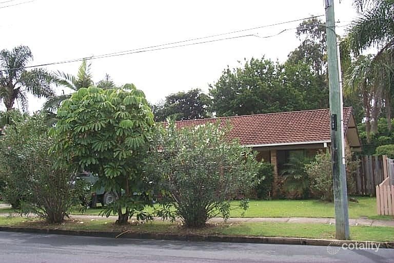 13 Petra St, Southport, QLD 4215