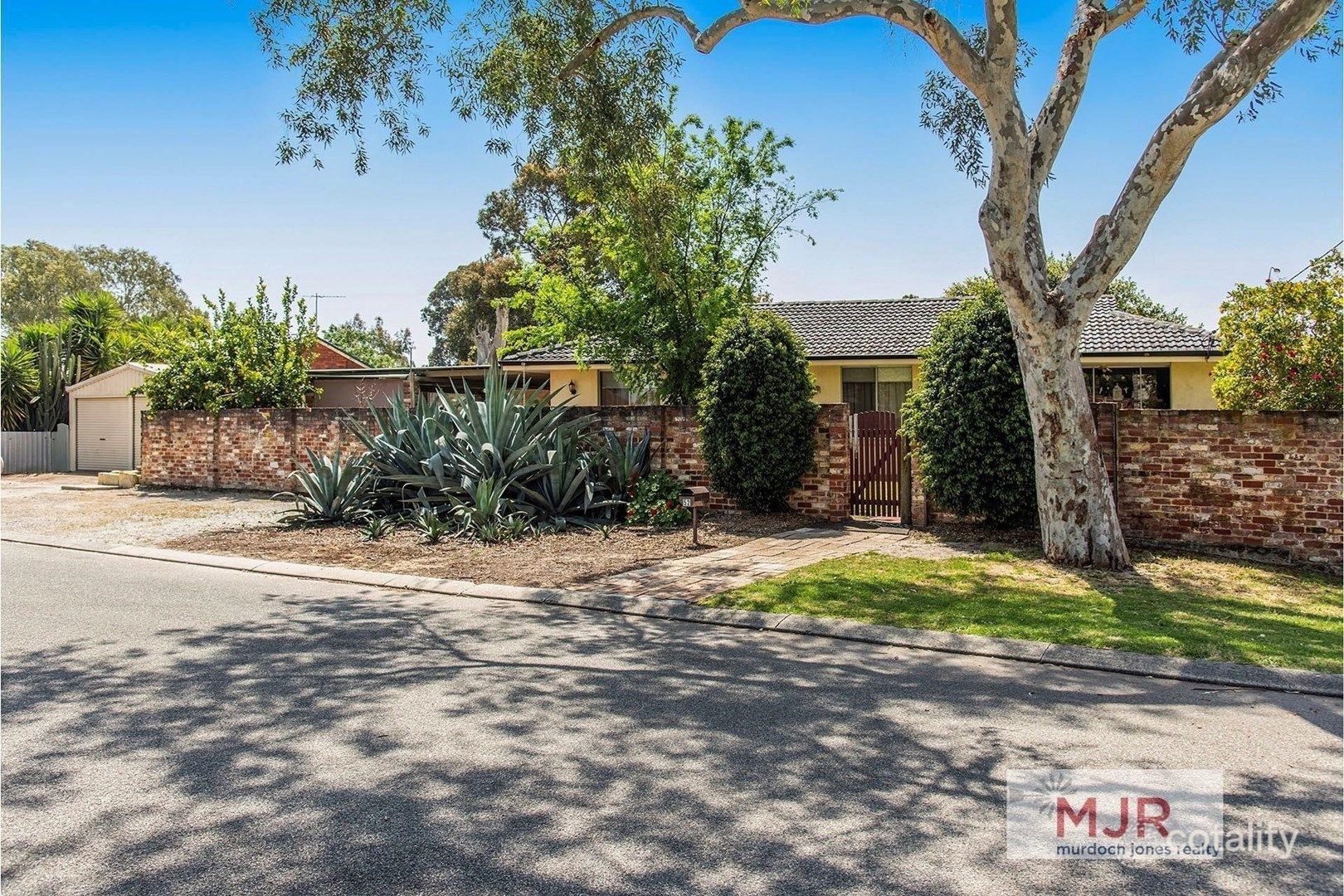 52 Dumsday Dr, Forrestdale, WA 6112