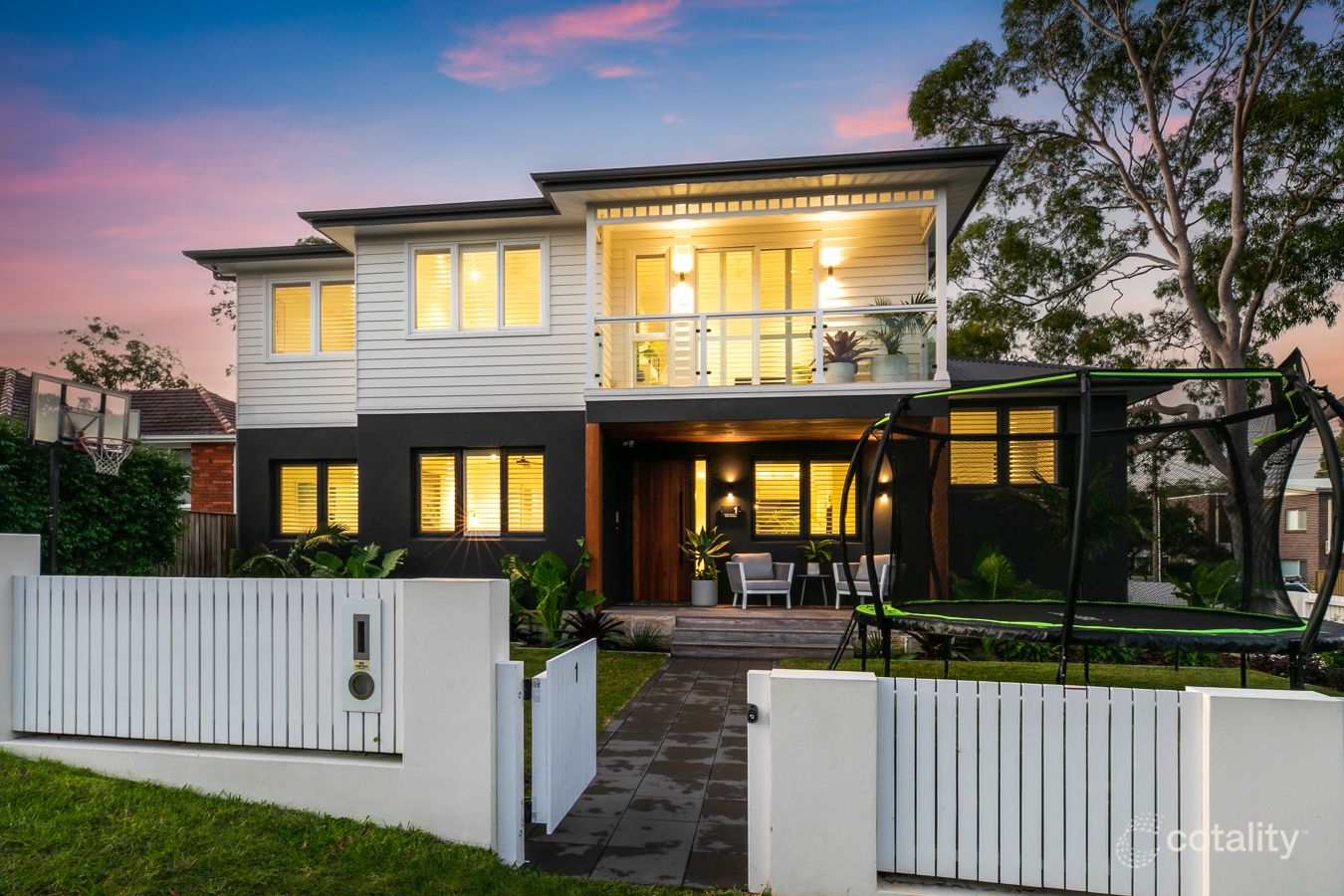 1 The Knoll, Miranda, NSW 2228