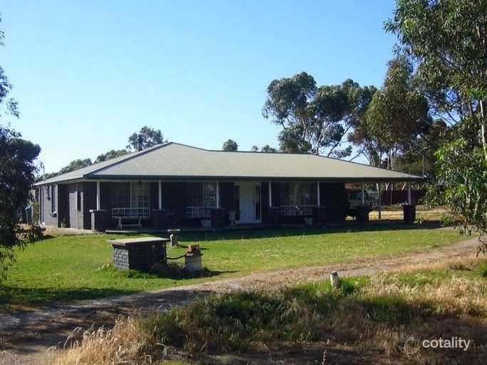 69 Boundary Rd, Lewiston, SA 5501