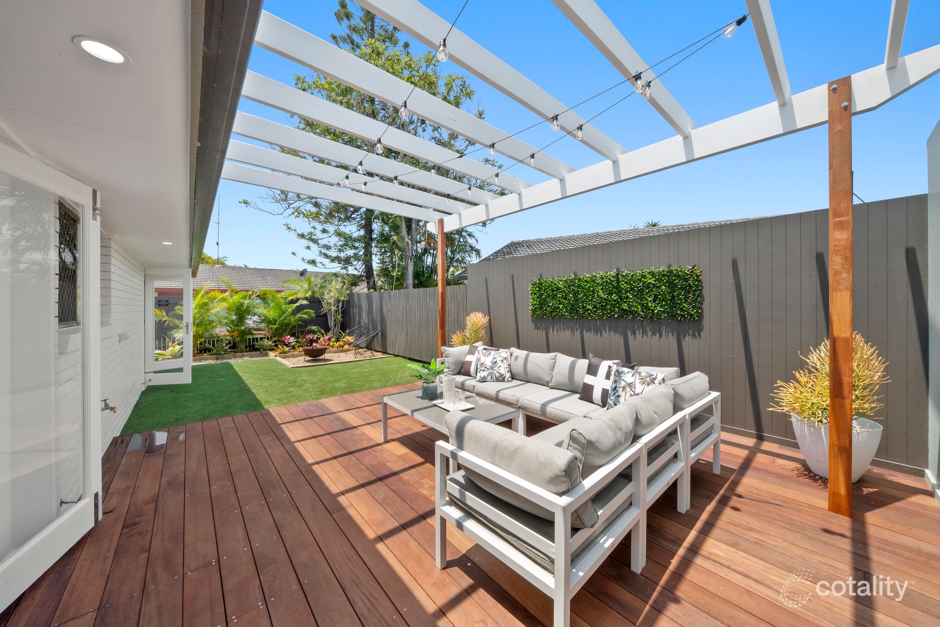 2/18 Snipe St, Miami, QLD 4220