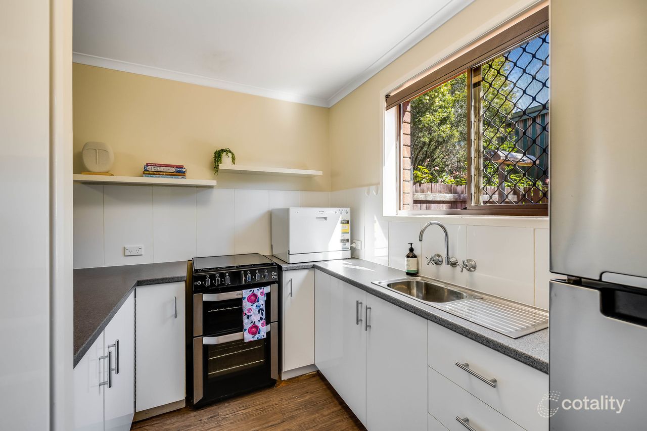 1/15 Edith St, Newtown, QLD 4350