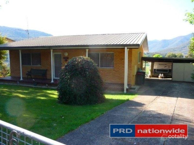 6 Day St, Talbingo, NSW 2720