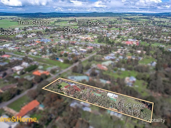 54 Somerville Lane, Riddells Creek, VIC 3431