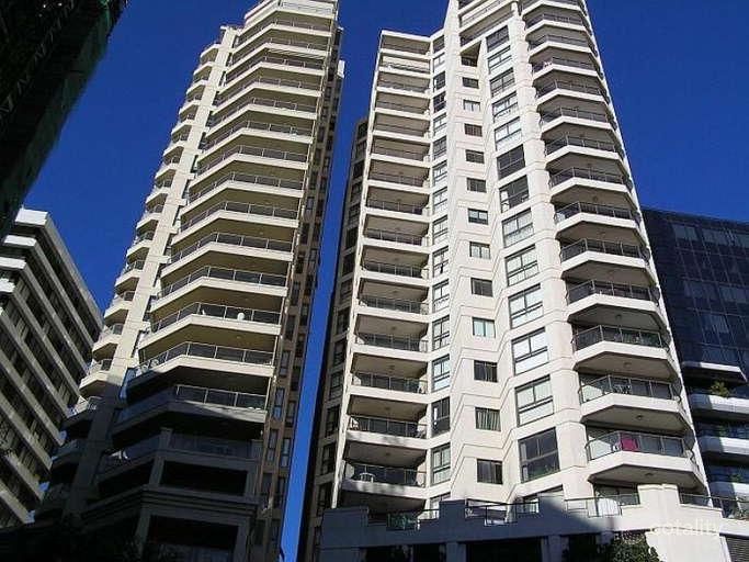 2502/37 Glen St, Milsons Point, NSW 2061