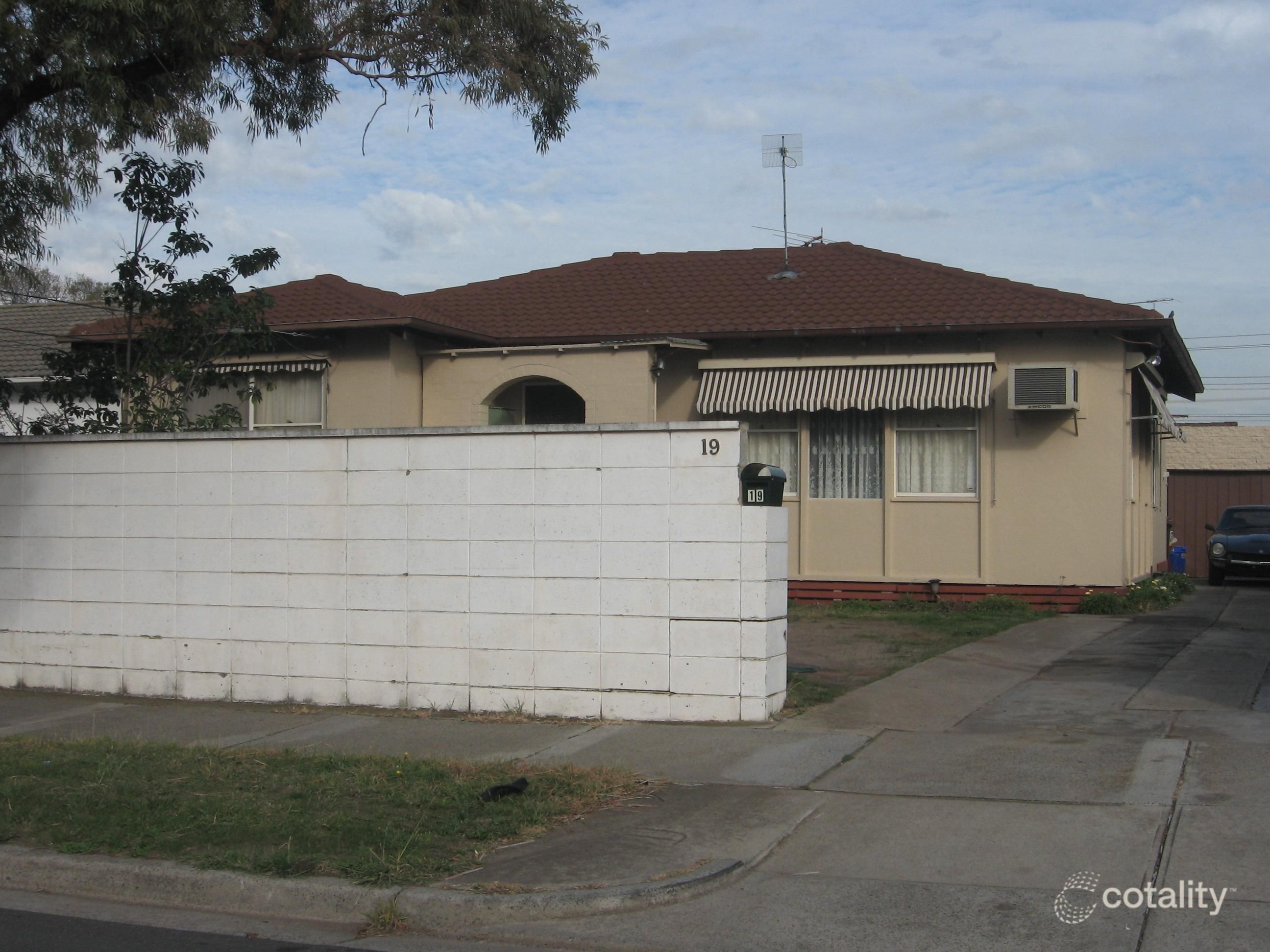 19 Westmere Cres, Coolaroo, VIC 3048