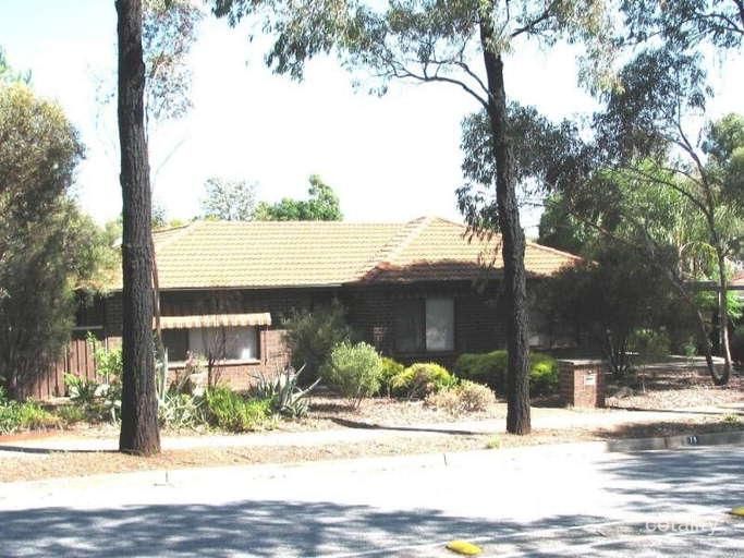 79 Canterbury Dr, Salisbury Heights, SA 5109