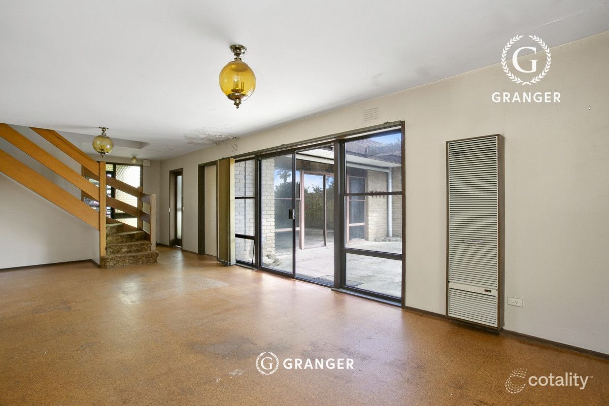 6 Merlin Ct, Frankston, VIC 3199