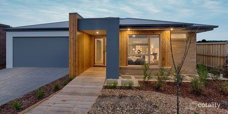 24 Fletcher Dr, Armstrong Creek, VIC 3217