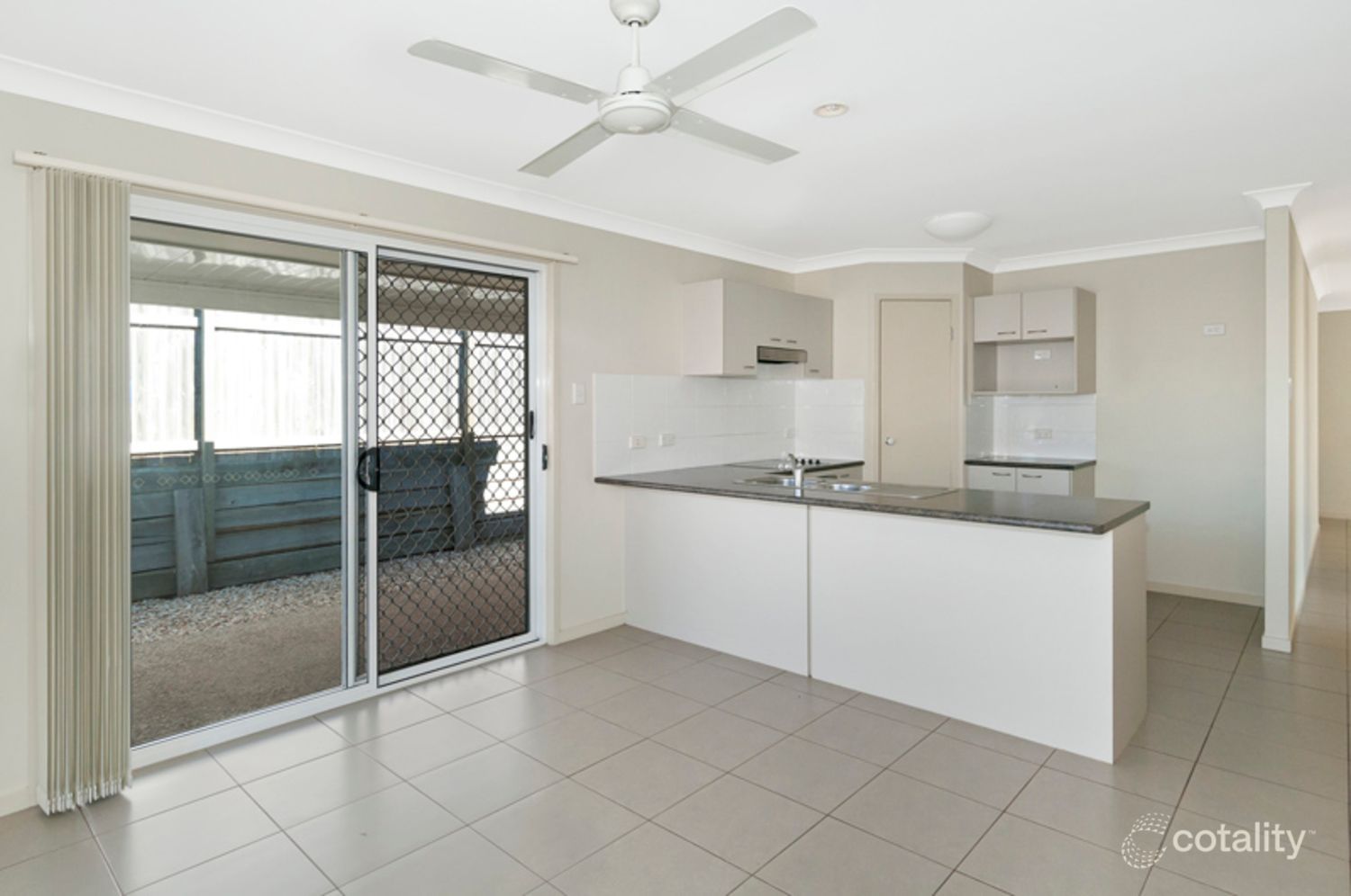 4 Kite Cres, Eagleby, QLD 4207