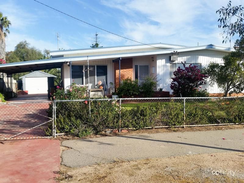 13 Growden St, Merredin, WA 6415