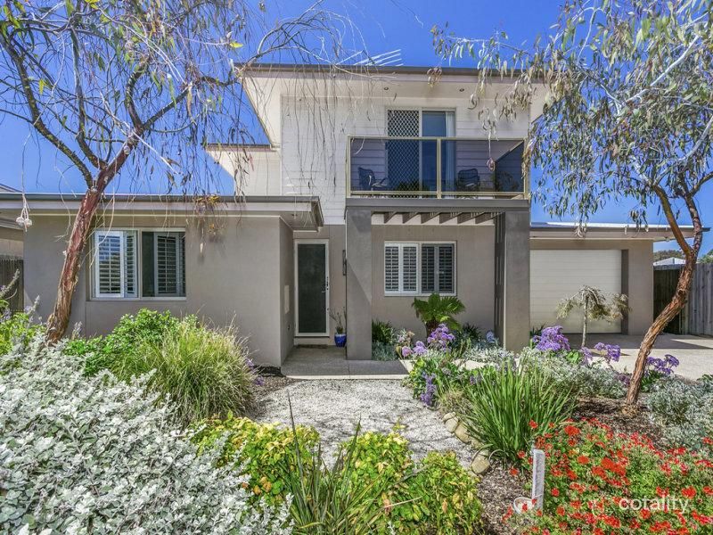 8 Beacon Bvd, Queenscliff, VIC 3225