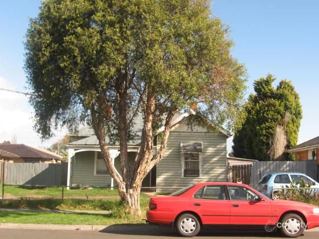 8 New St, Dandenong, VIC 3175