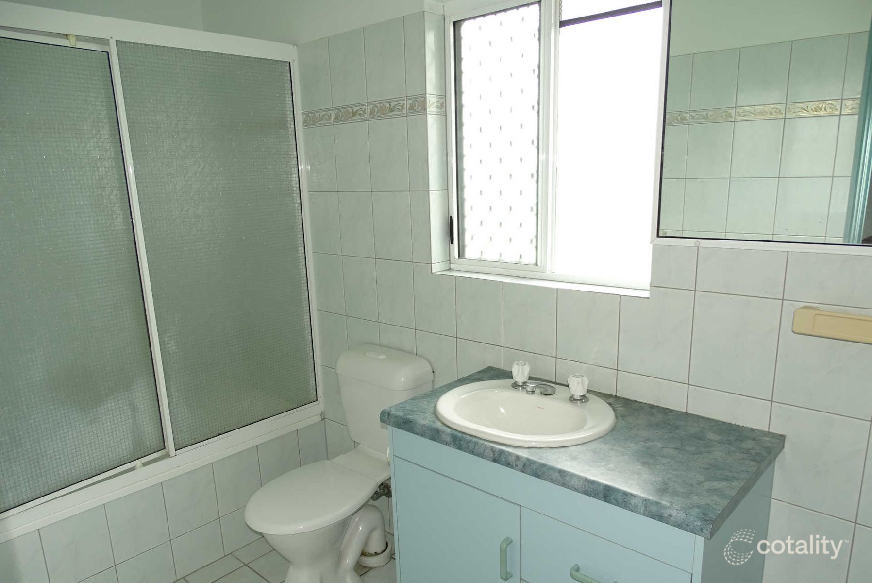 2/4 River Ave, Mighell, QLD 4860