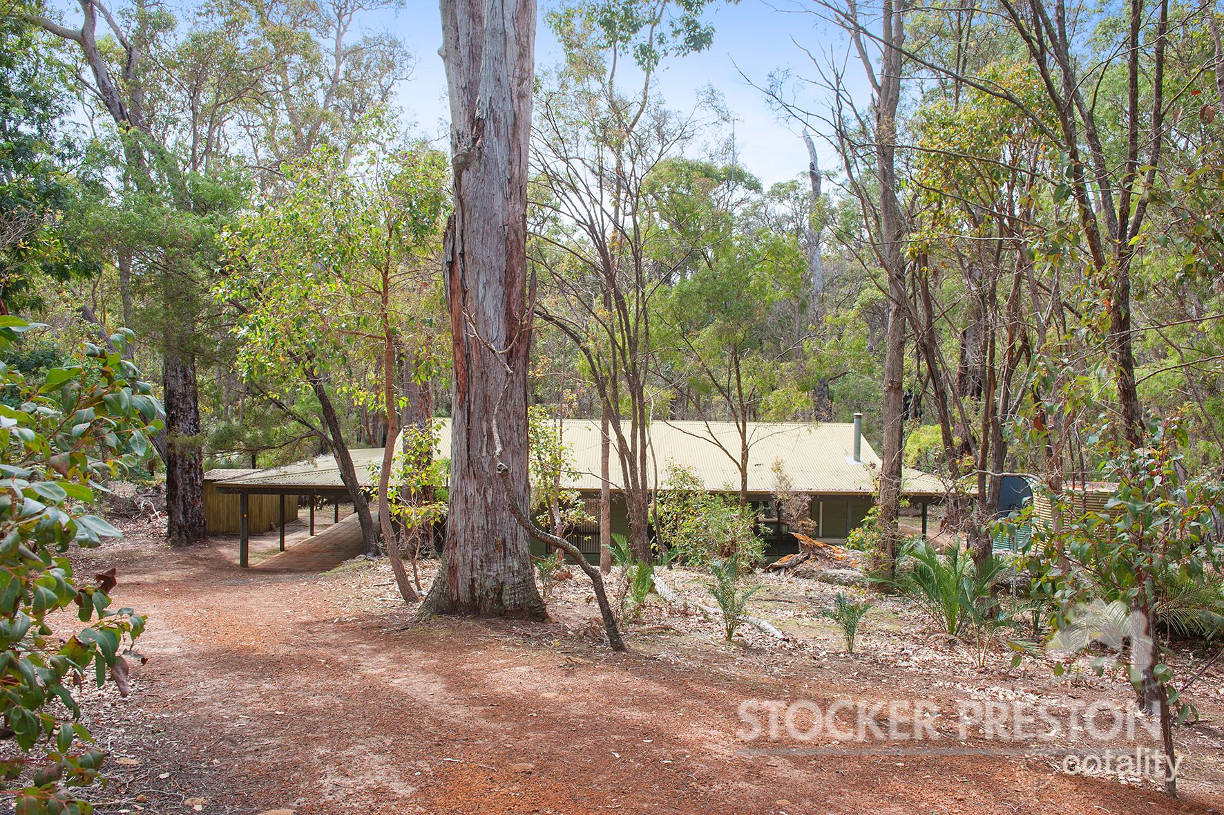 4 Hale Ave, Molloy Island, WA 6290