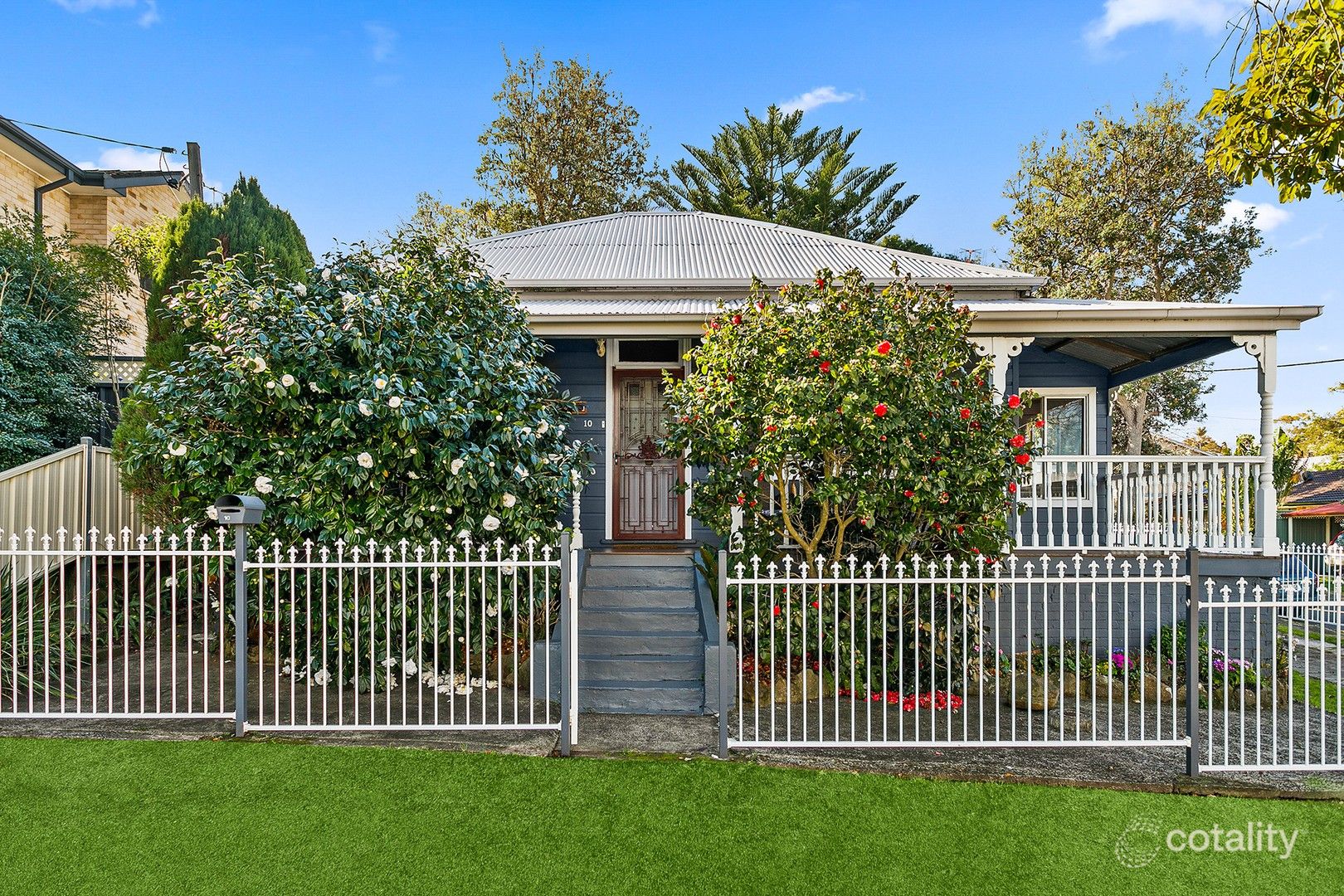 10 George St, Thirroul, NSW 2515