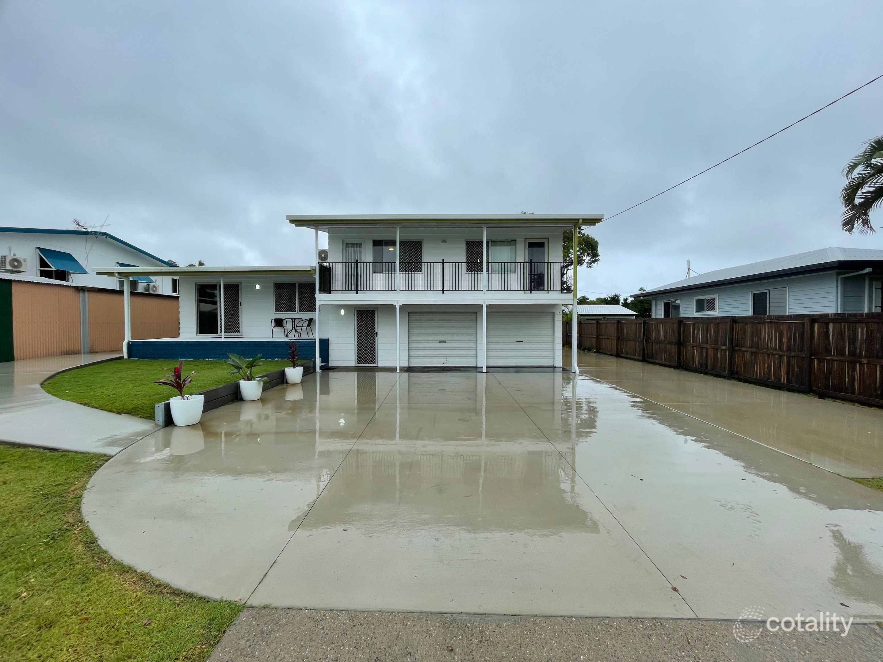 8 Emu St, Slade Point, QLD 4740