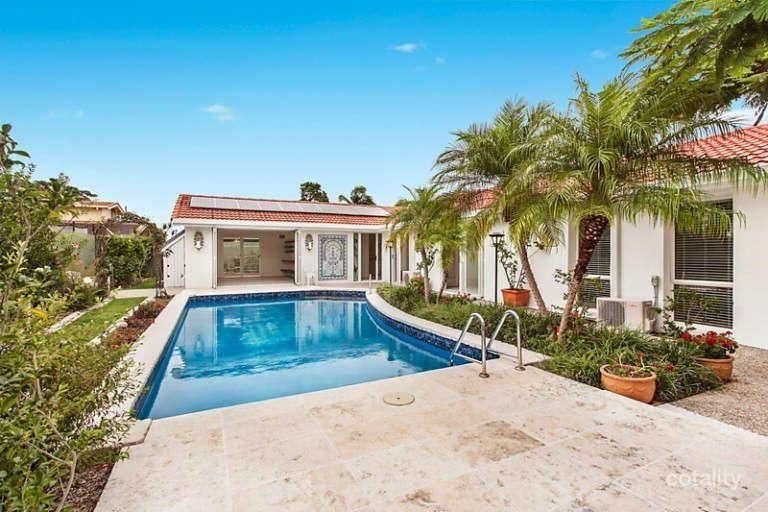 14 Daimler Dr, Bundall, QLD 4217