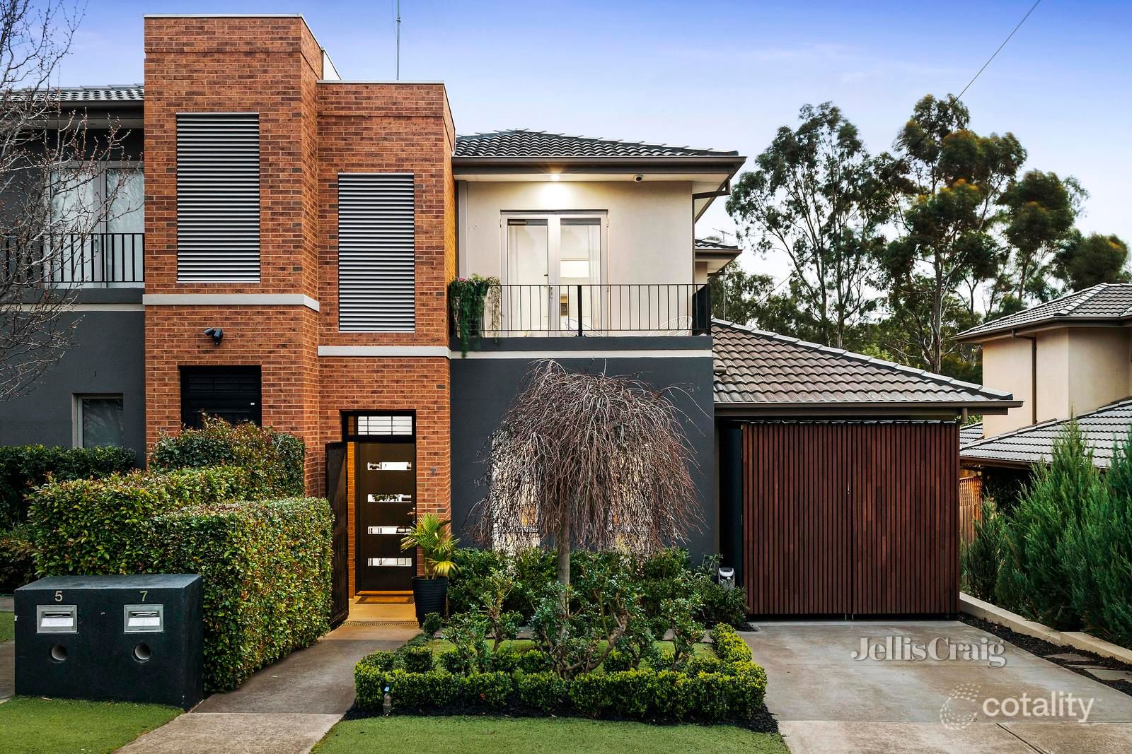 7 Rose Ave, Niddrie, VIC 3042