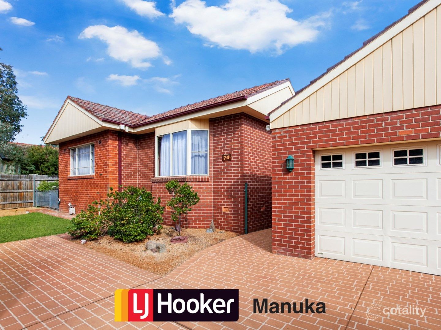 74 Captain Cook Cres, Griffith, ACT 2603
