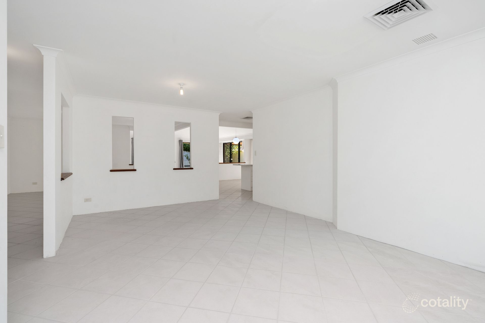 9 Tobermory Pass, Canning Vale, WA 6155