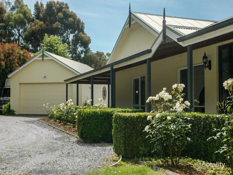 3a Waddell Rd, Drouin, VIC 3818