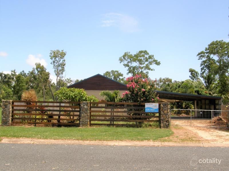 27 Marine Pde, Laguna Quays, QLD 4800