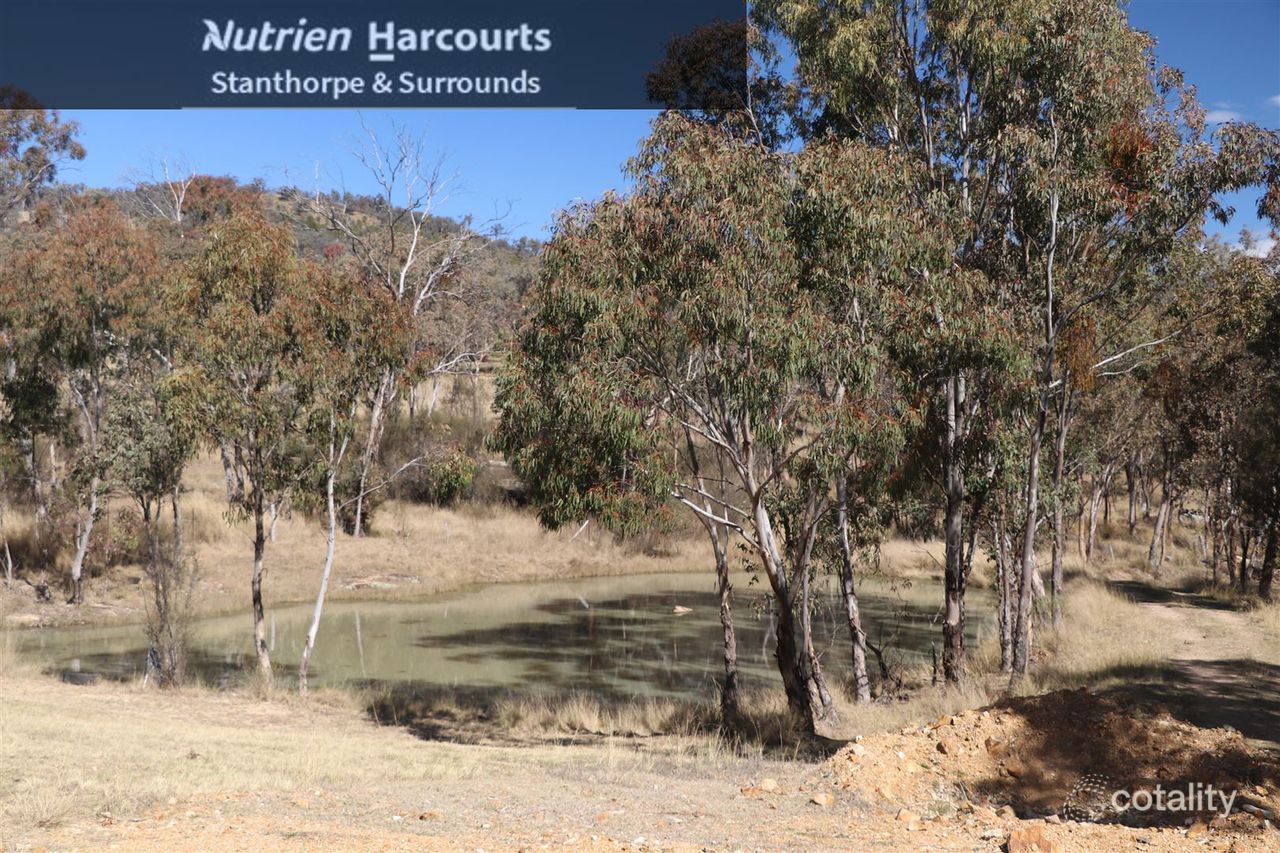 921 Bents Rd, Ballandean, QLD 4382