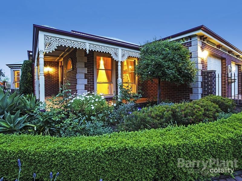 50 Grosvenor Dr, Wandana Heights, VIC 3216