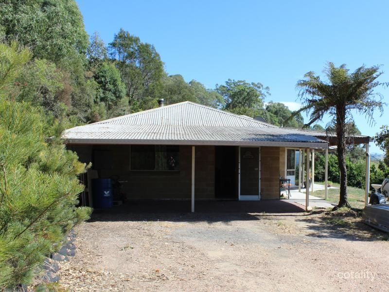 84 Peak Hill Rd, Buckajo, NSW 2550