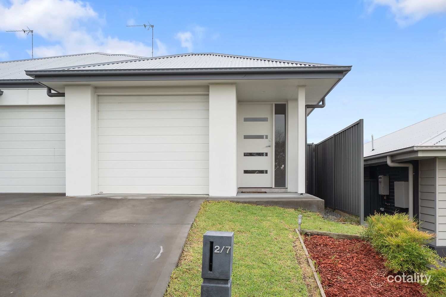 2/7 Cambridge St, Thornton, NSW 2322