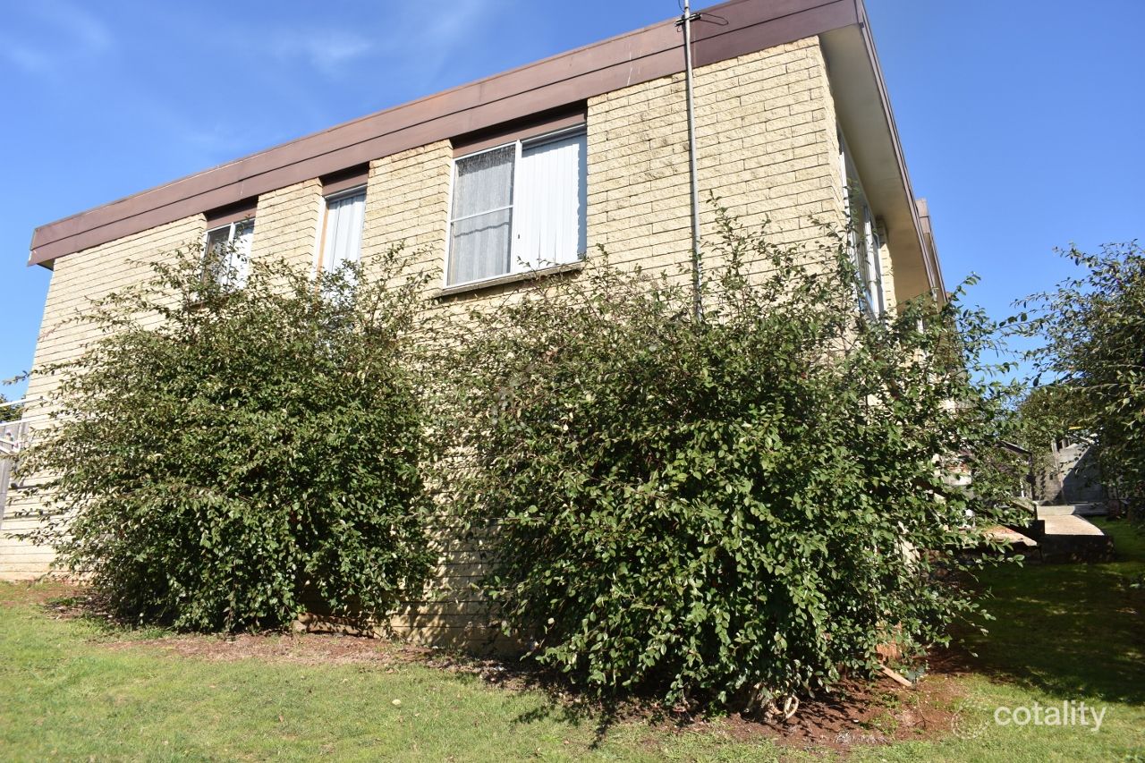 4/6 Atkinson St, Hillcrest, TAS 7320