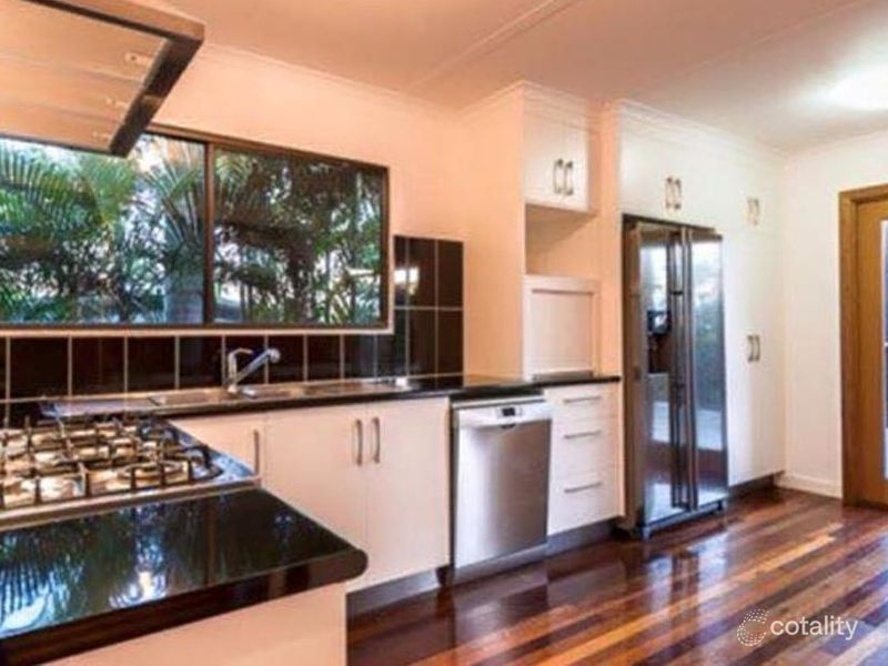 96 Mango Ave, Eimeo, QLD 4740