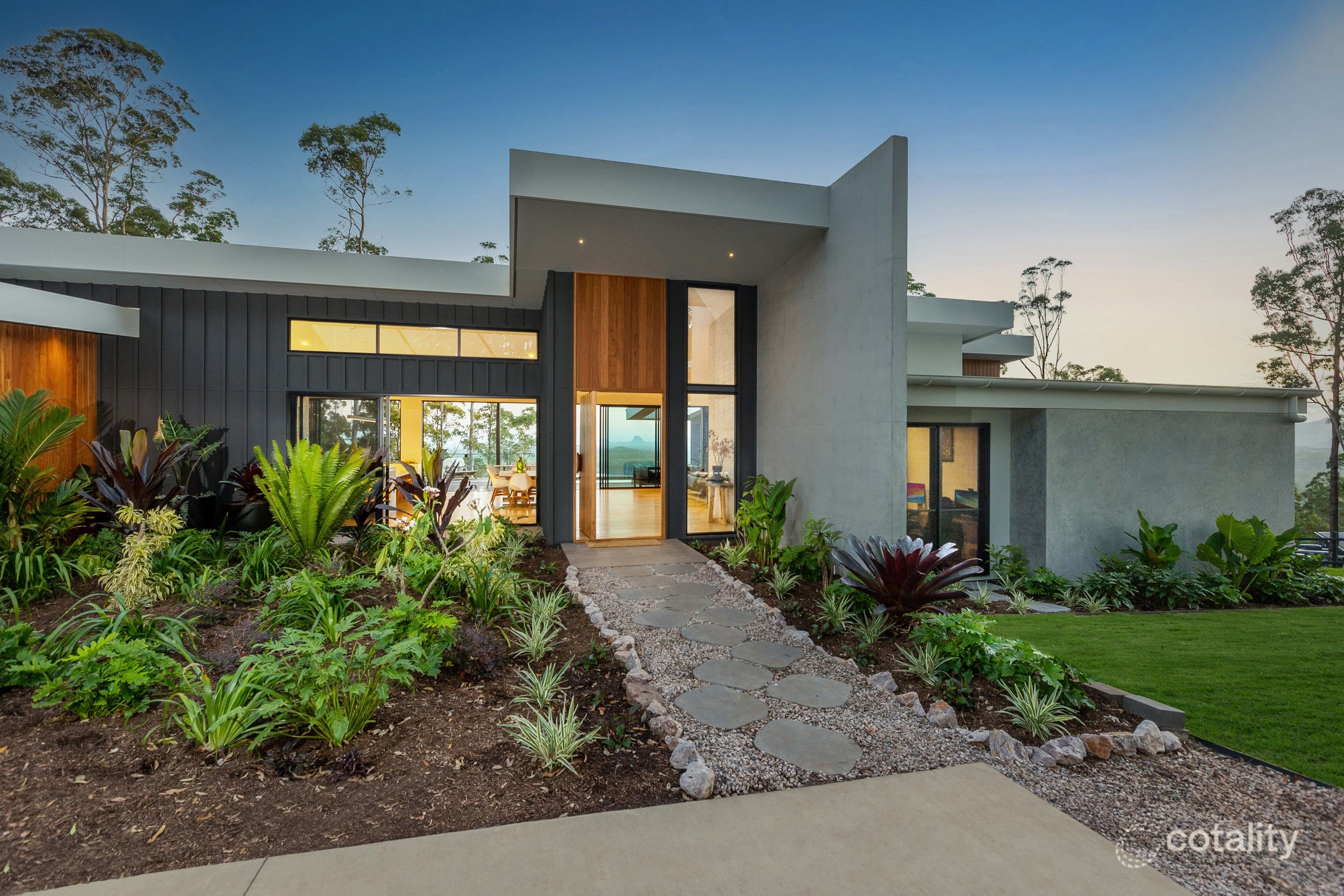 81 Leeding Rd, Glenview, QLD 4553