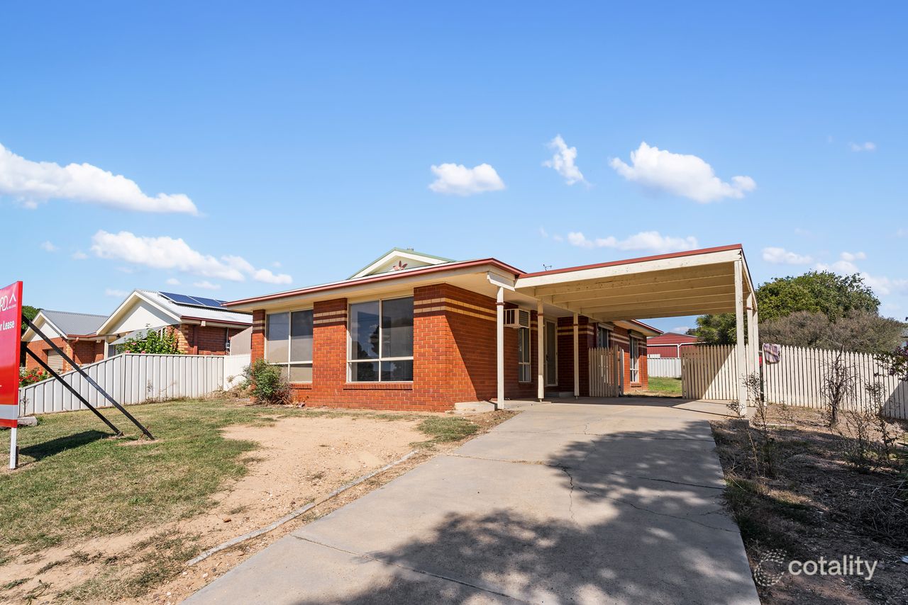39 Queen St, Kangaroo Flat, VIC 3555