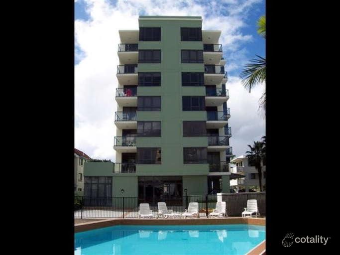 1/136 Marine Pde, Southport, QLD 4215