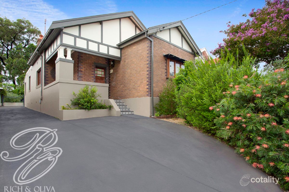 10 Trevenar St, Ashbury, NSW 2193