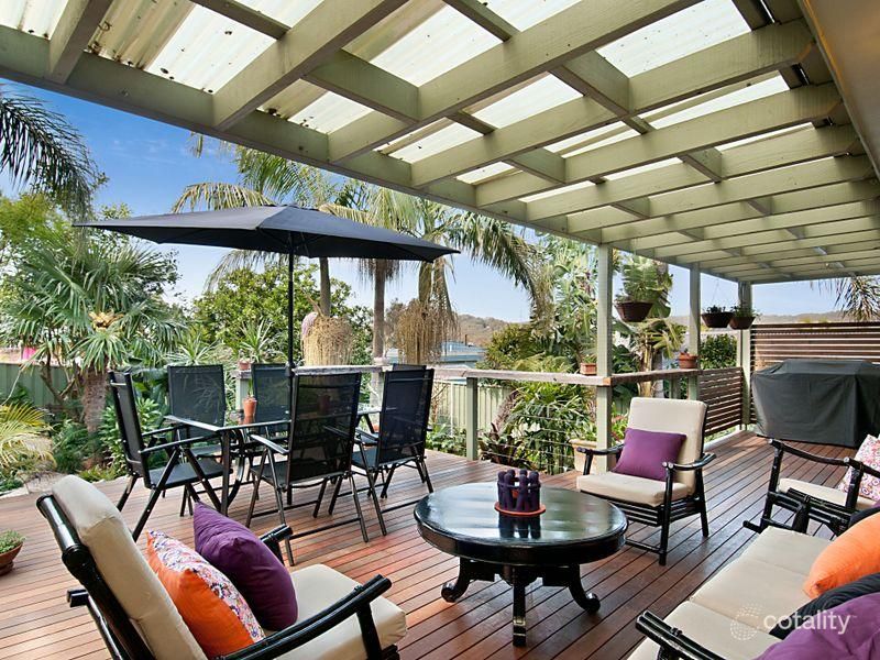 24 Wyoming Rd, Wyoming, NSW 2250